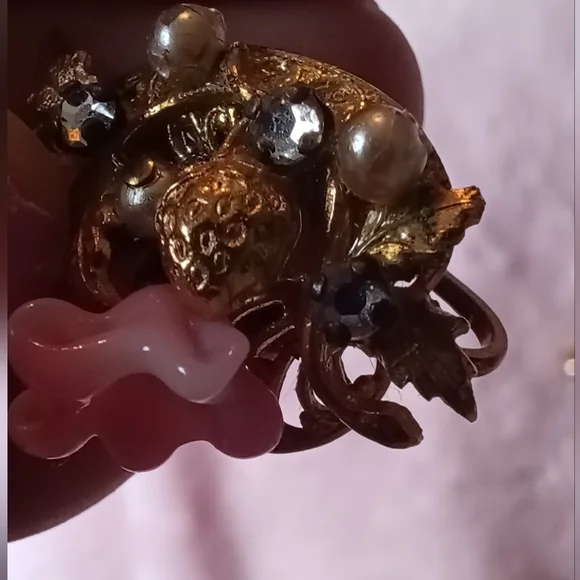 Vintage Miriam Haskell Strawberry Pink Floral Earrings - Picture 7 of 10